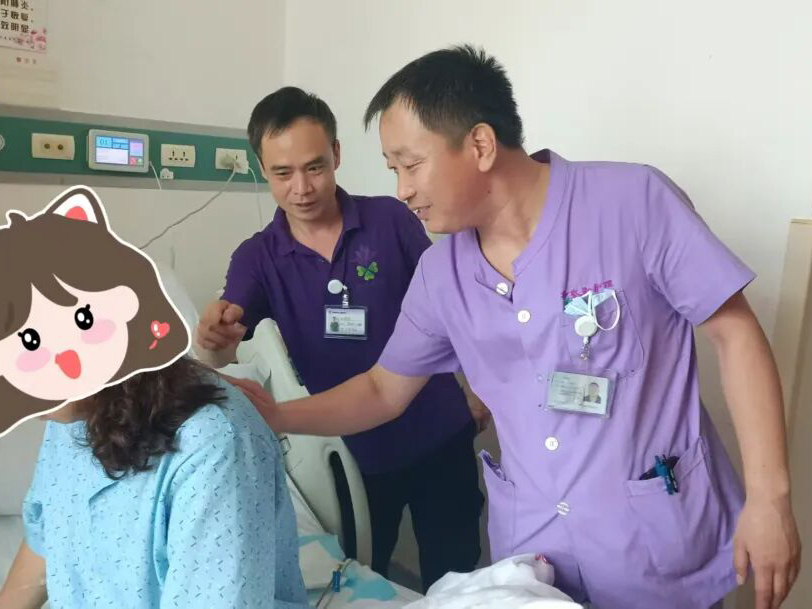 【吕梁山护工在紫荆】紫衣执甲 以梦为马